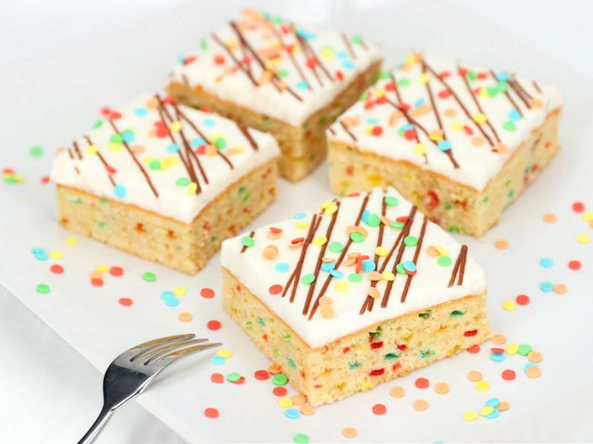 Cake-Masters Confetti Cream Cake 750g